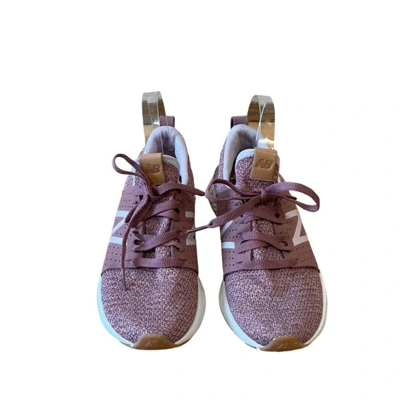 New Balance Fresh Foam Sport Running Shoes Women's Size 7.5 Mauve Sneakers - Picture 1 of 9